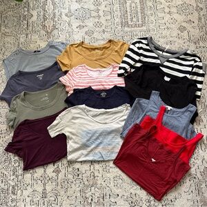 Bundle of 13 T-Shirts Tees Short & Long Sleeve J crew, Gap, Old Navy Size XS